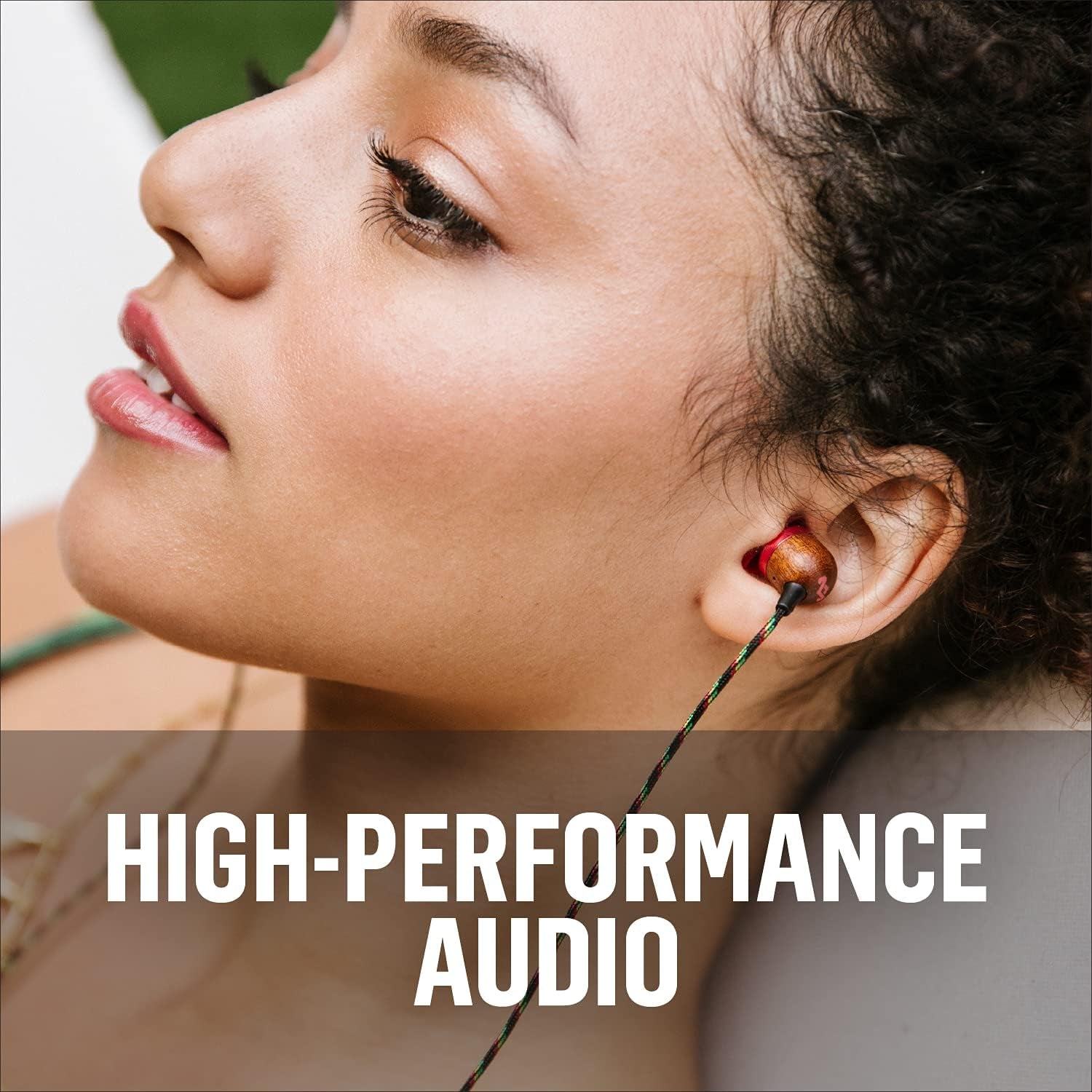 Smile Jamaica Wired: Wired Earphones with Microphone, Noise Isolating Design, and Sustainable Materials (Rasta)